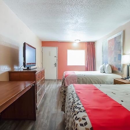 Hotel O Daylight Inn Elkhart I-90, In Екстериор снимка