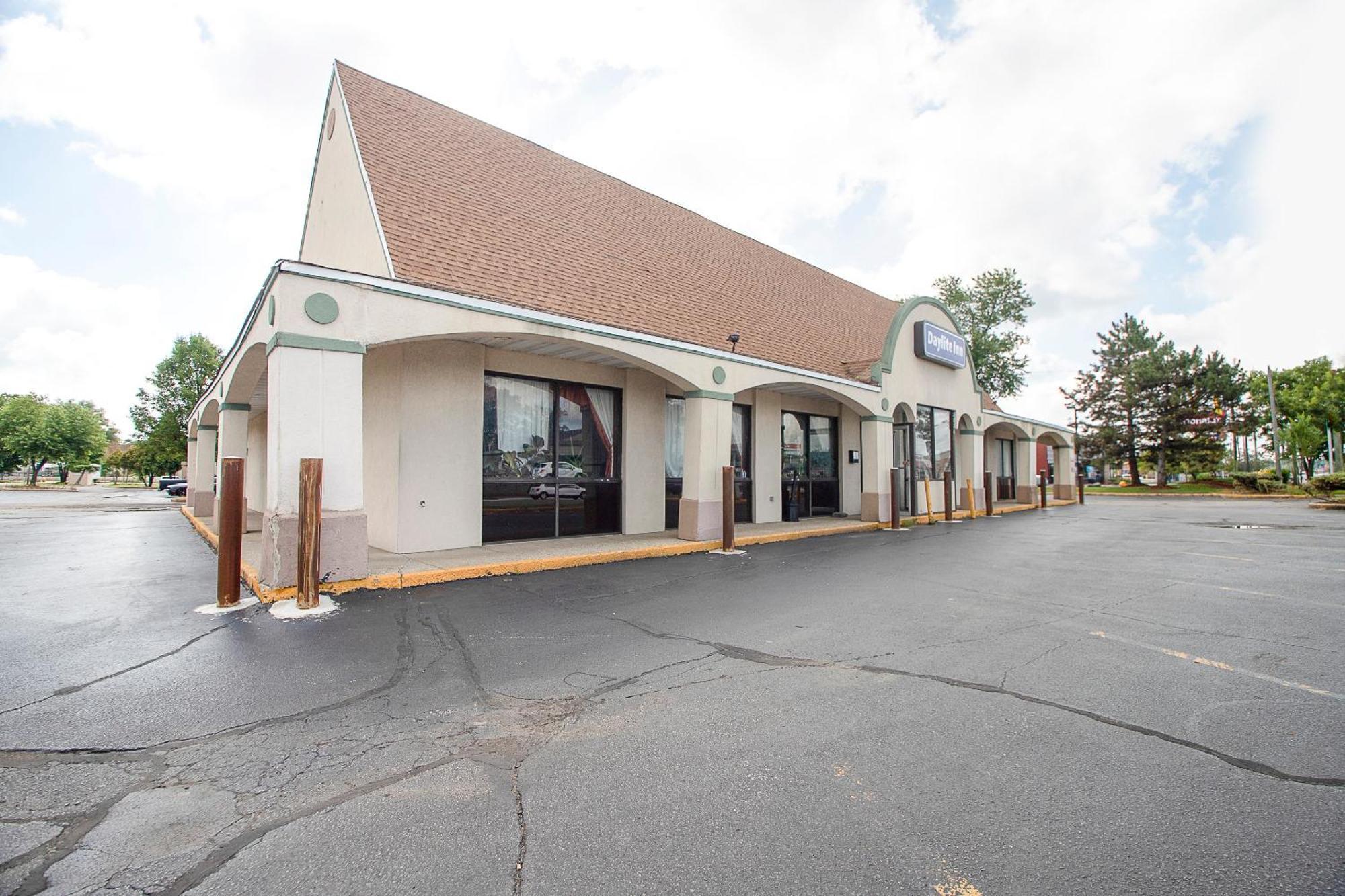 Hotel O Daylight Inn Elkhart I-90, In Екстериор снимка