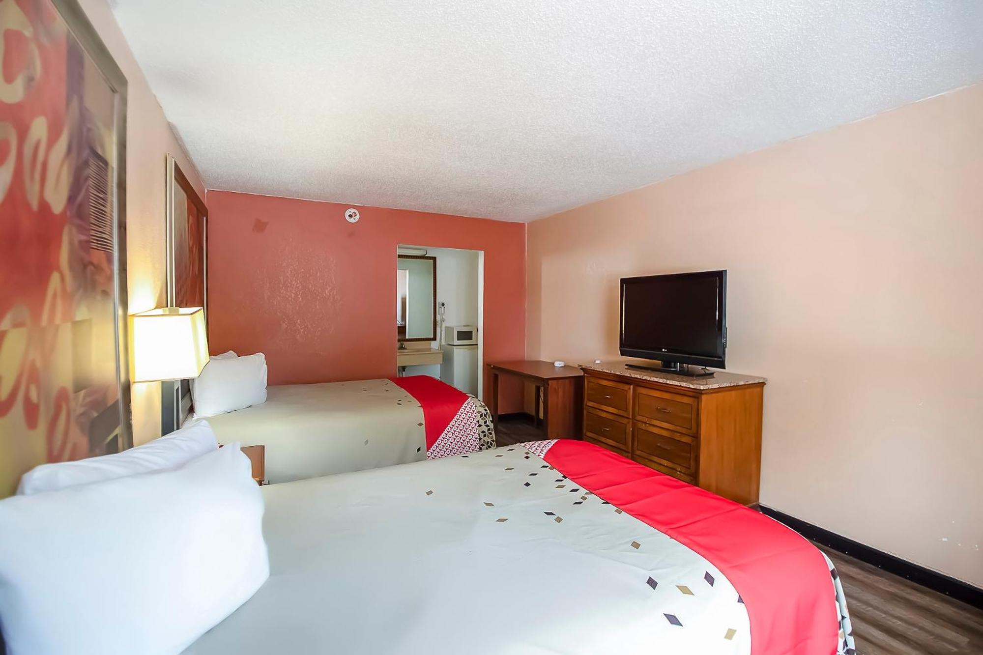 Hotel O Daylight Inn Elkhart I-90, In Екстериор снимка